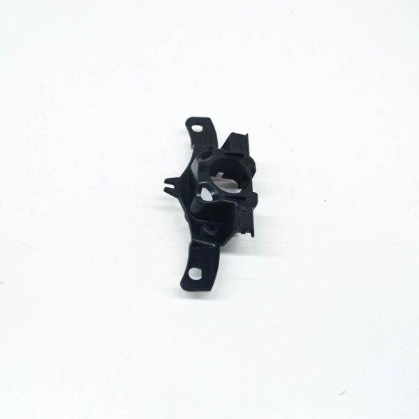 8W6-853-231-C