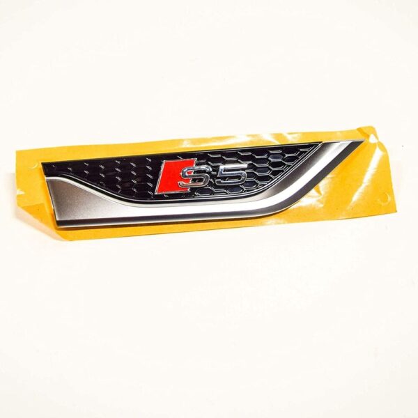 Audi A5 S5 8W6 S-Line Emblem Badge for Right Fenders 8W6853602CPUZ New - Image 3