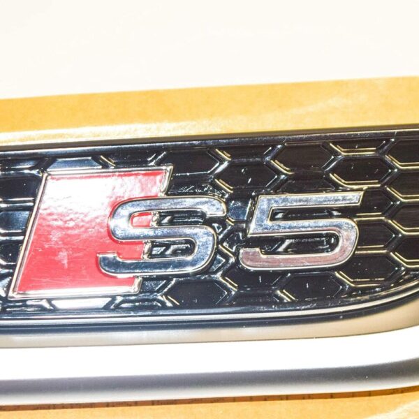 Audi A5 S5 8W6 S-Line Emblem Badge for Right Fenders 8W6853602CPUZ New - Image 5