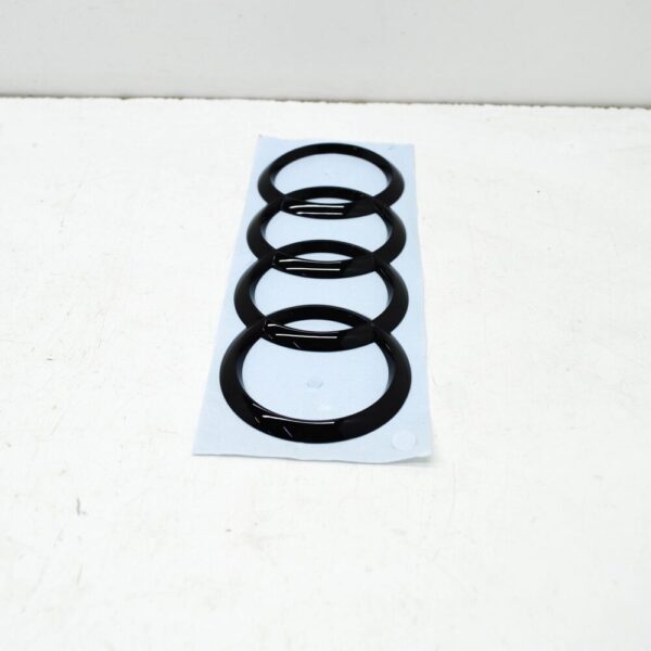 NEW AUDI Q3 F3 REAR EMBLEM BADGE 8X0853742BT94 - Image 4
