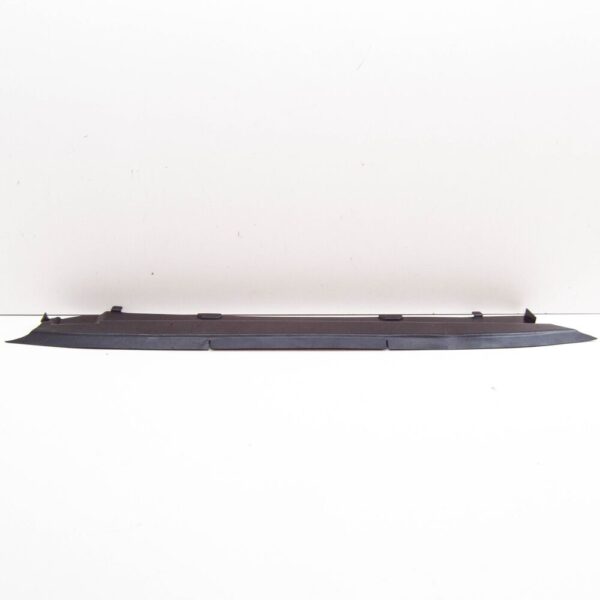 AUDI A3 SPORTBACK 8Y LOWER CENTRE RADIATOR AIR GUIDE 8Y0121345 NEW ORIGINAL - Image 3