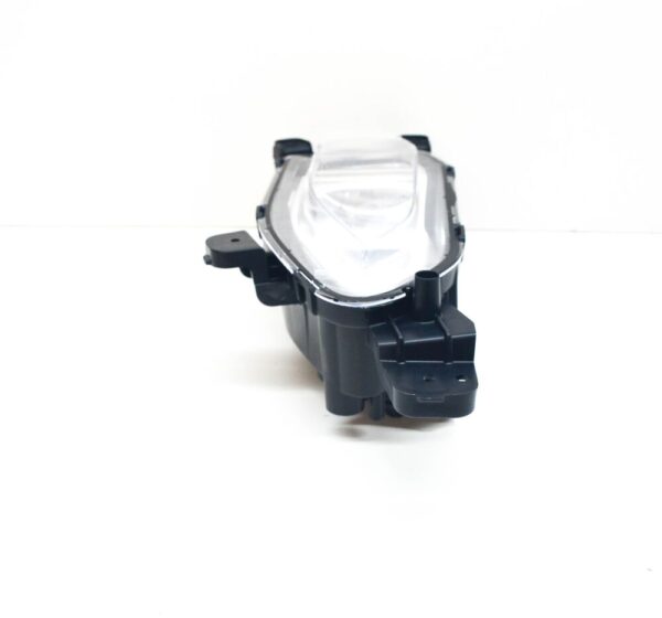 HYUNDAI KONA FRONT LEFT FOG LIGHT 92202-J9000 92202J9000 N NEW GENUINE - Image 3