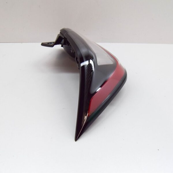 HYUNDAI KONA MK1 Rear Left Side Turn Signal Lamp LHD 92405J9610 NEW - Image 4