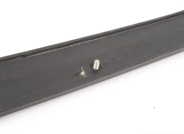 Porsche 944 side spoiler rear left 93751255700 new original - Image 3