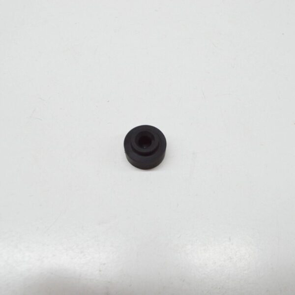 PORSCHE CAYENNE 9PA Rubber Socket For Engine Cover 95511023610 NEW - Image 3