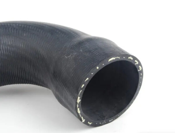 NEW PORSCHE CAYENNE 9PA LEFT TURBOCHARGER INTERCOOLER PIPE 95511083710 - Image 2
