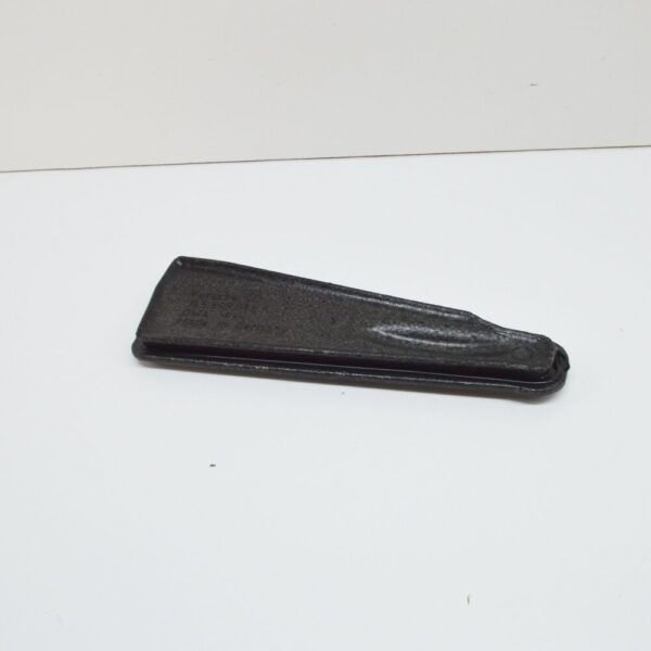 Porsche Cayenne 9PA left tailgate struts foam soundwall 95551258300 - Image 5