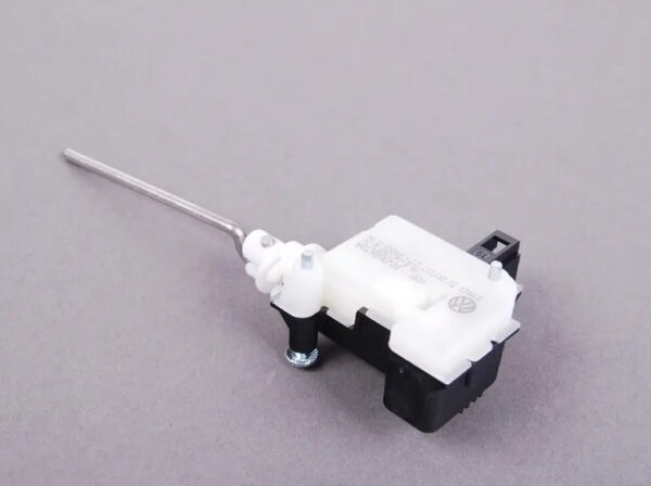 Porsche Cayenne 9PA fuel flap lock actuator 95562477302 NEW ORIGINAL - Image 2