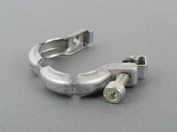 Porsche Cayenne 92A Injector Mount Clip 95811162500 NEW ORIGINAL - Image 3