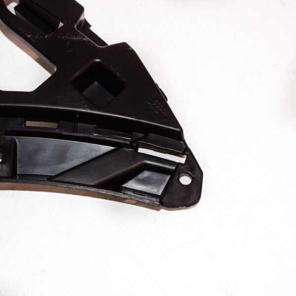 Porsche Cayenne 92A front bumper left guide 95850517750 new original
