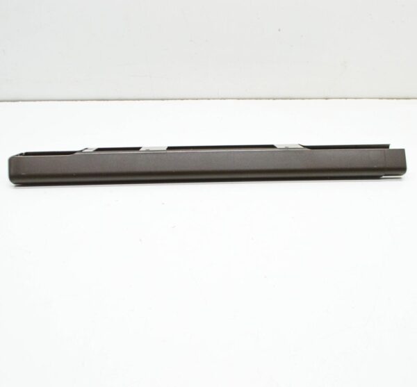 Porsche Macan 95B, seat rail cover front right, 95852146400OM8, part - Image 3