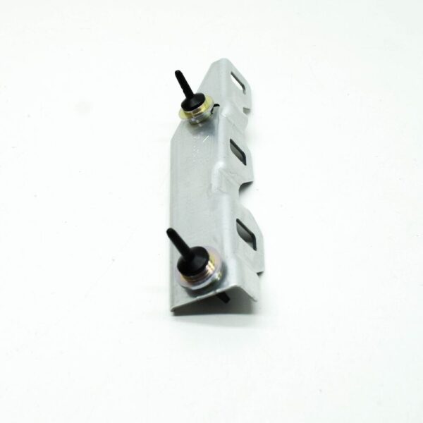 Porsche Cayenne 92A roof rail holder rear right 99855920200 new original