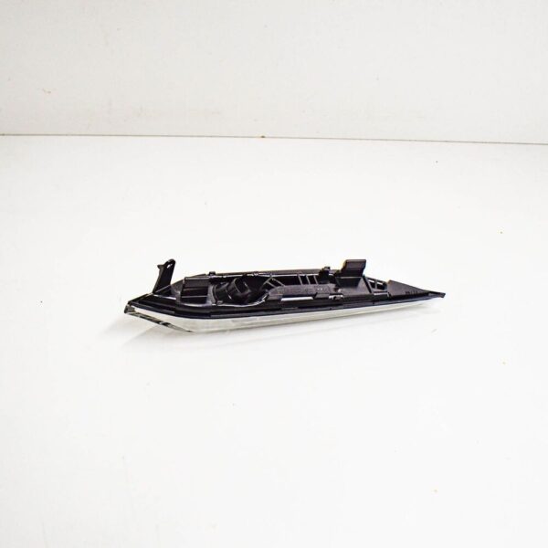 PORSCHE Cayenne 92A Front Right Wing Fender Indicator 95863110200 NEW OEM - Image 3