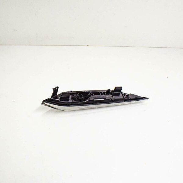 Porsche Cayenne 92a Front Right Indicator 95863161200 NEW REAL - Image 3