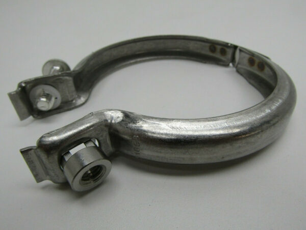 Porsche Macan 95b catalyst clamp 95B253725B NEW ORIGINAL - Image 3