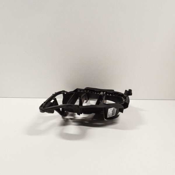 Porsche Macan 95B Front Bumper Left Outer Grill Holder 95B807681BOK1 NEW - Image 5