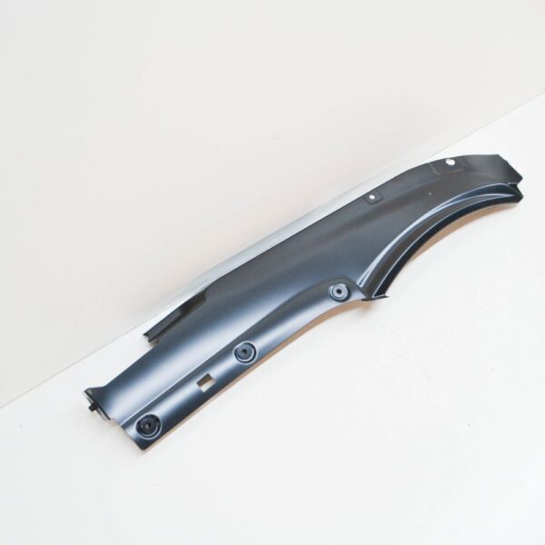 Porsche Macan MK2 fender mount front right 95B821104BYGRV NEW ORIGINAL - Image 3