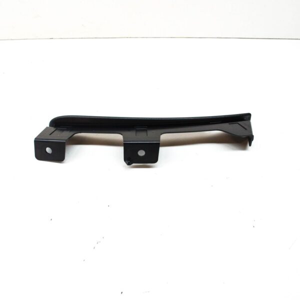 Porsche Macan rear bumper left wheelbox molding 95B 95B853827A1E0 new