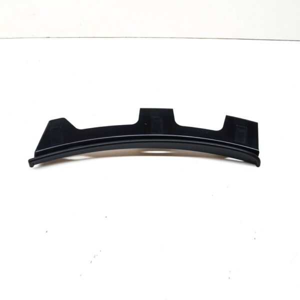 Porsche Macan rear bumper left wheelbox molding 95B 95B853827A1E0 new - Image 6