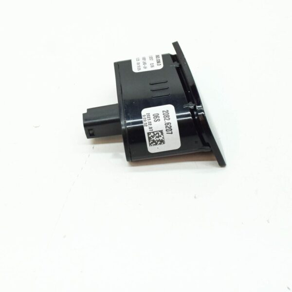 Porsche Macan 95b.2 Warning Light for Front Left Rear Mirror 95B953039D LHD NEW - Image 3