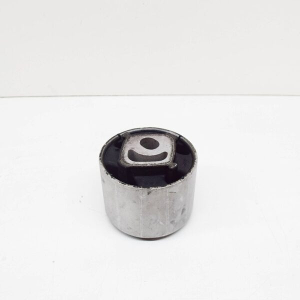 Porsche Panamera 970 Rear Axle Differential Mount 97037505901 NEW GENUINE - Image 3