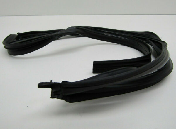 Porsche Panamera 970 door window rubber gasket rear left 97053657501 part