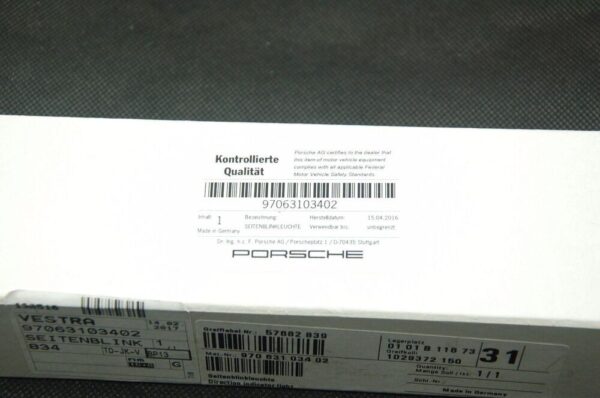 NEW OEM Genuine Side Marker Light Right Porsche Panamera 2010-2014 97063103402 - Image 5
