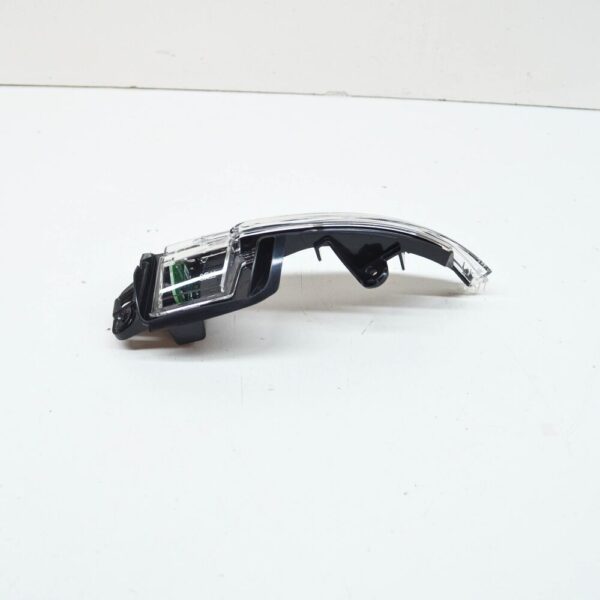 Porsche Panamera 971 exterior mirror indicator front right 971949102B NEW ORIGINAL - Image 5
