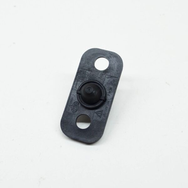 Porsche Boxster 981 GT4 taillight mount rear left 98163119102 NEW ORIGINAL - Image 5
