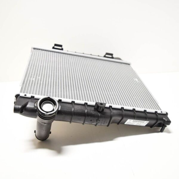 Porsche 911 991 3.4P 261kW coolant cooler right 99110613203 new original 2014 - Image 3