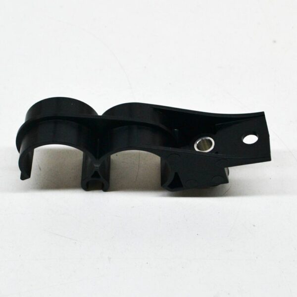 Porsche Boxster 981 bracket for water cooling pipe 99110652502, original part - Image 2