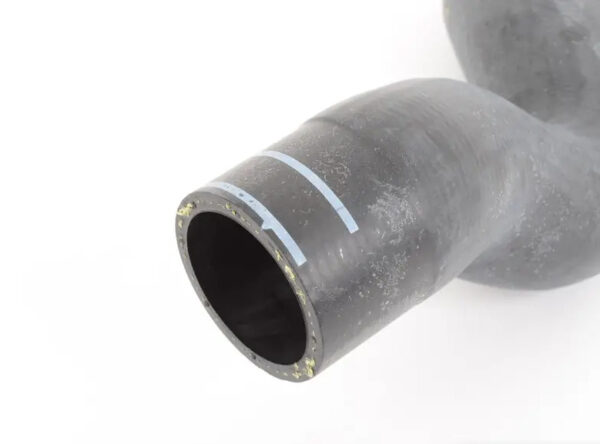Porsche 911 996 Coolant Hose 99610674076 NEW GENUINE - Image 2