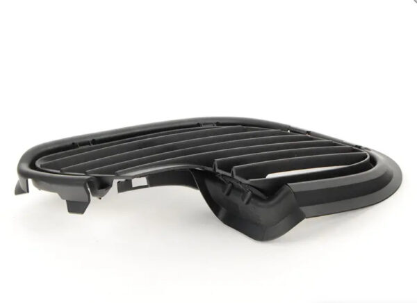 Porsche 911 996 bumper intake grille front right 9965055640101C NEW - Image 3