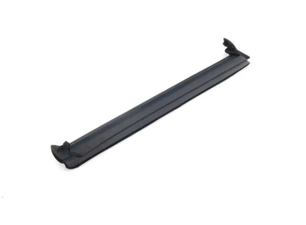 Porsche 911 996 Carrera rear window seal left 99654347504 NEW - Image 2