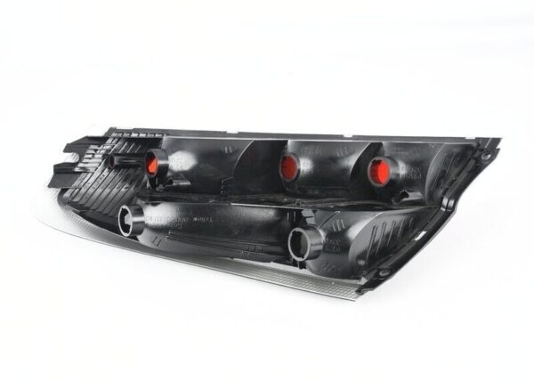 Porsche taillight housing 99663149701 99663149700 - Image 2