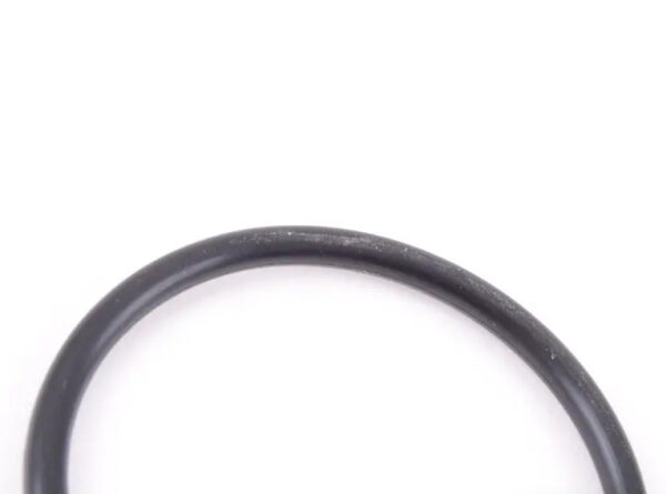 Porsche 944 oil filler lid O-ring 99970165340 NEW ORIGINAL - Image 2