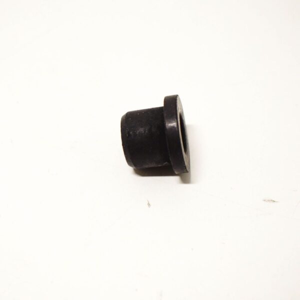 Porsche 911 991 Grommet for Washer Containers 9A7007543 NEW REAL - Image 2