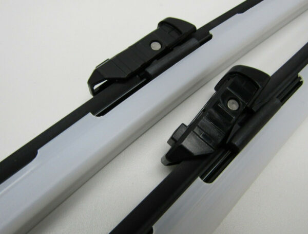 Porsche Cayenne 9y0/9y3 Windshield Wiper Blade Set Front 9Y1955329 NEW ORIGINAL