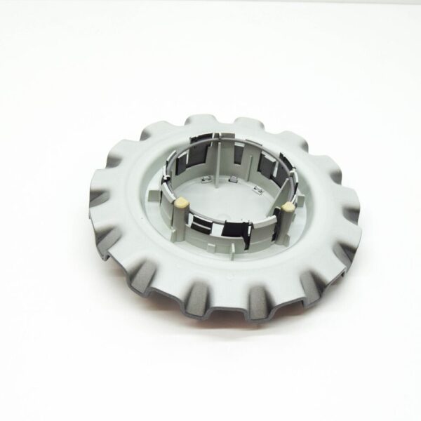 NEW MERCEDES-BENZ GLA H247 WHEEL HUB COVER CAP A00040069007756 ORIGINAL - Image 4