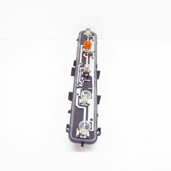 NEW MERCEDES BENZ SPRINTER 906 REAR LAMP BULB HOLDER A0008201377 ORIGINAL - Image 4