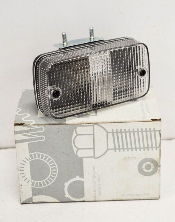 MB G W463 AMG Rear Right Reversing Light A0009065004 64 NEW ORIGINAL