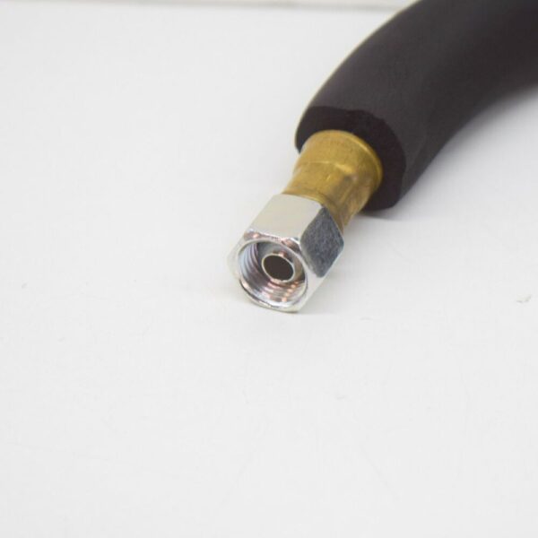 Mercedes Benz Limousine W123 FUEL HOSE LINE A1164702775 2 7 PETROL - Image 4