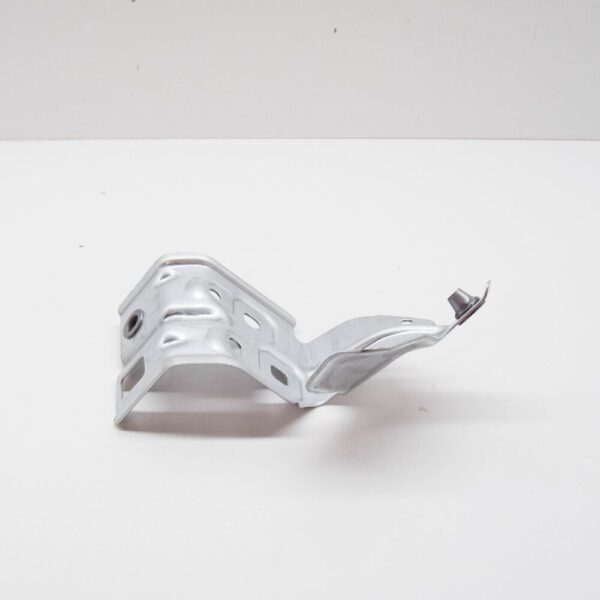 Mercedes-Benz CLA C118 Front Left Fender Holder A1188804300 NEW ORIGINAL - Image 4
