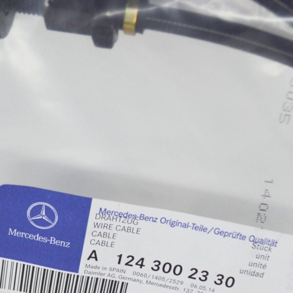 MERCEDES-BENZ E W124 Throttle Wire Cable A1243002330 NEW ORIGINAL