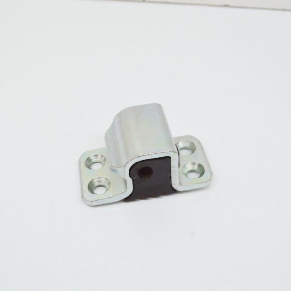 NEW MERCEDES-BENZ S-CLASS W126 FRONT LEFT DOOR CATCH A1267200104 - Image 4