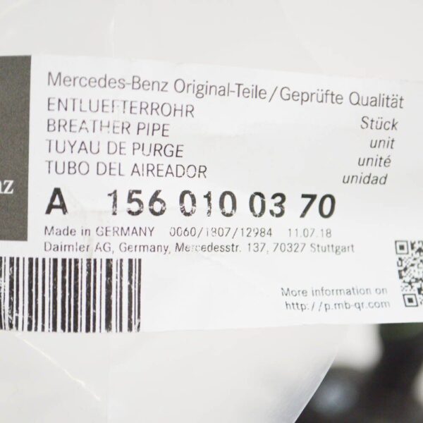 MERCEDES-BENZ ML W164 Breather Pipe A1560100370 NEW ORIGINAL