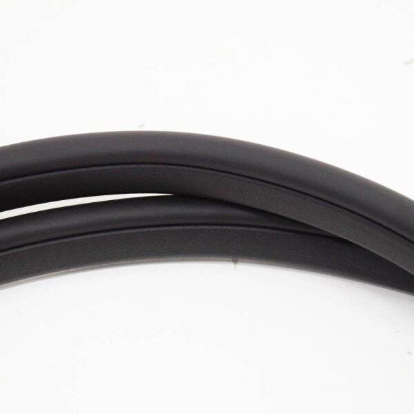 Mercedes-Benz GLA X156 rubber gasket of the front door A1566920076 new - Image 4