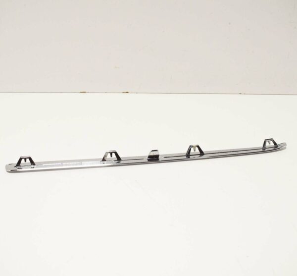 NEW MB GLA X156 RADIATOR GRILLE SHELL RIGHT TOP TRIM A1568851021 OEM - Image 4