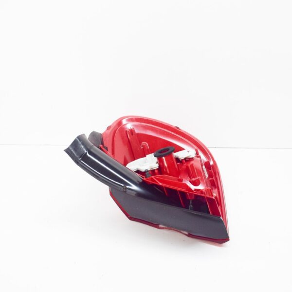 Mercedes-Benz GLA X156 taillight rear left A1569060758 new