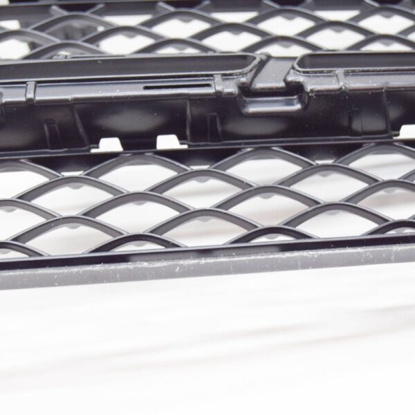 NEW MERCEDES-BENZ GLS X166 FRONT BUMPER RADIATOR GRILLE A1668880200 ORIGINAL - Image 4